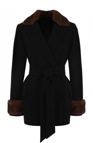 Шерстяное пальто с меховой отделкой и поясом Kiton. Цвет: черный