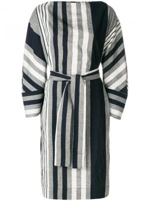 Полосатое платье с поясом в стиле оверсайз Vivienne Westwood Anglomania. Цвет: серый