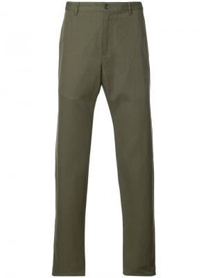 Классические брюки чинос A.P.C.. Цвет: зелёный
