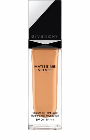 Тональное средство Matissime Velvet SPF 20-PA+++, оттенок 06 Givenchy. Цвет: бесцветный