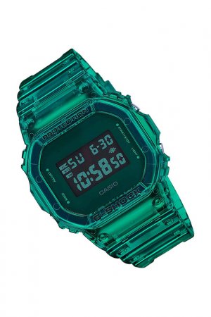 Наручные часы CASIO. Цвет: зеленый