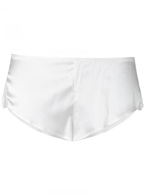 Короткие шорты Gilda & Pearl. Цвет: белый