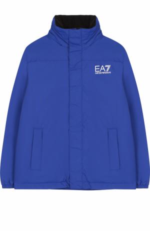Куртка с воротником-стойкой и логотипом бренда Ea 7. Цвет: синий