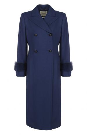 Двубортное пальто из смеси шерсти и кашемира с меховой отделкой Fendi. Цвет: синий