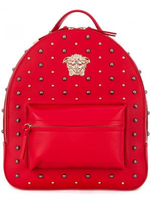 Рюкзак с заклепками Medusa Versace. Цвет: красный