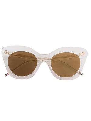 Солнцезащитные очки  с оправой кошачий глаз Thom Browne Eyewear. Цвет: none
