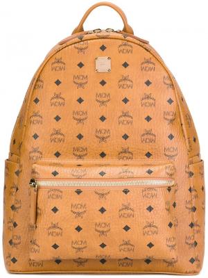 Рюкзак с принтом логотипа MCM. Цвет: телесный