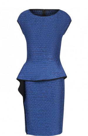 Вязаное платье из смеси шерсти и вискозы с оборкой St. John. Цвет: синий