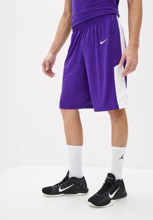 Шорты спортивные Nike. Цвет: фиолетовый