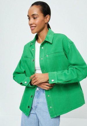 Куртка джинсовая Zarina. Цвет: зеленый