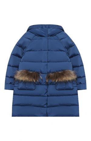Пуховое пальто с капюшоном и меховой отделкой Il Gufo. Цвет: синий