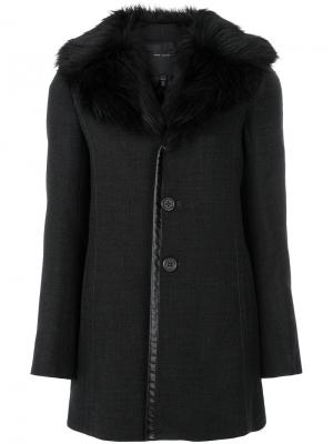 Однобортное пальто с меховым воротником Marc Jacobs. Цвет: серый