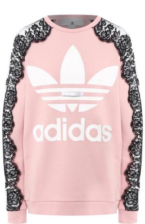 Хлопковый пуловер c логотипом бренда и кружевной вставкой Stella McCartney. Цвет: розовый