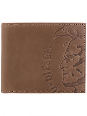 Бумажник с логотипом Diesel. Цвет: коричневый