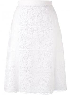 Прямая юбка с цветами в технике макраме Burberry. Цвет: белый