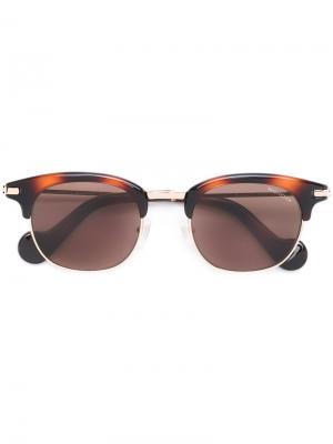 Солнцезащитные очки  с массивной оправой Moncler Eyewear. Цвет: коричневый