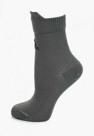 Носки adidas. Цвет: серый