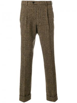 Клетчатые твидовые брюки с подвернутыми манжетами Mp  Massimo Piombo. Цвет: коричневый