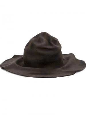 Шляпа с эффектом помятости Horisaki Design & Handel. Цвет: серый