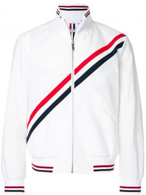 Спортивная куртка с диагональными полосками Thom Browne. Цвет: белый